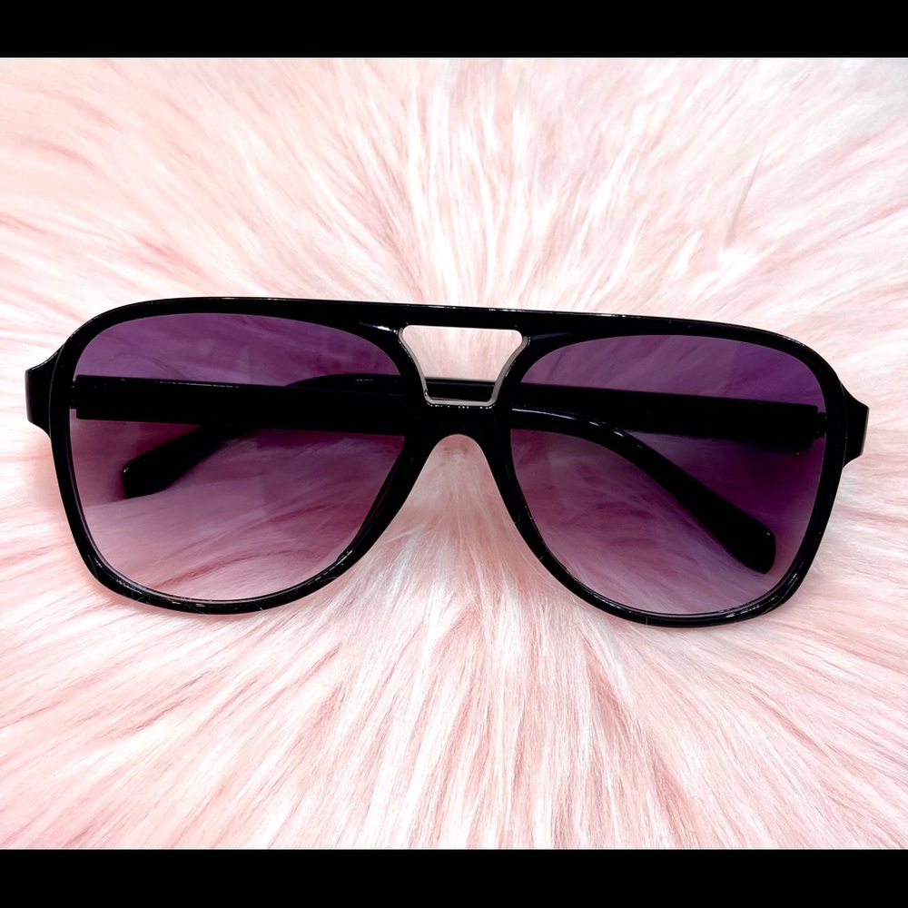 Unisex oversized sunglasses